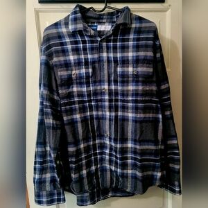 Old Navy Blue and Black Plaid Casual Button Down Shirt